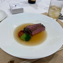 メイン肉料理