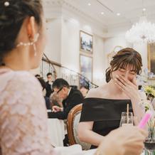 ゲストテーブルに座ってテーブルラウンド