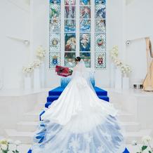 ウエディングドレス