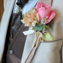 新郎ブートニア