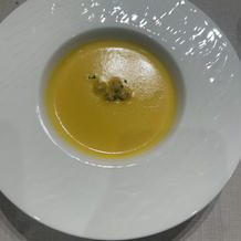 かぼちゃスープはパンとあいます