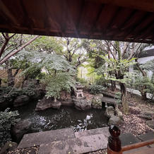 鶴の間の貸切庭園