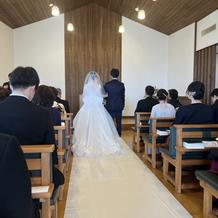 挙式は浜松市内の祖父の教会で