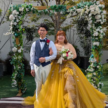 カラードレス、ガーデン（晴れ）