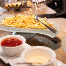 デザートブッフェにポテトを用意しました