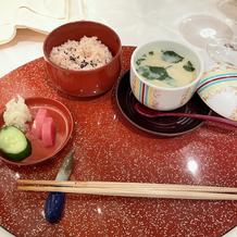 お赤飯と茶碗蒸し