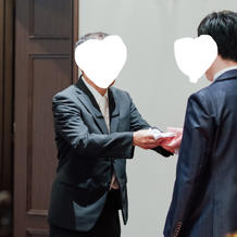 グローブお渡し