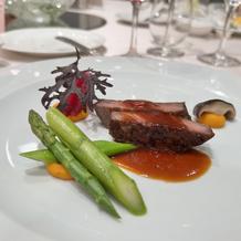 国産牛ロース肉のロースト