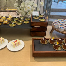 デザートビュッフェ風景