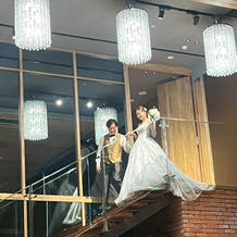 上の階から入場