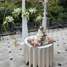 ウェディングケーキ