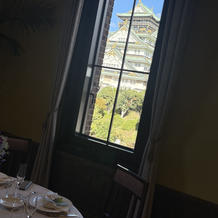 披露宴会場の窓から見える大阪城