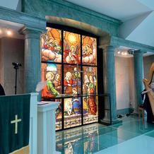 チャペルのステンドグラス