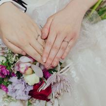 リングとブーケ