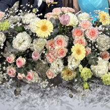 メインテーブル装花　55,000円