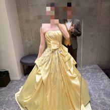 カラードレス正面