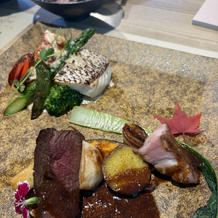 ポークと牛の2種類のお肉でした。