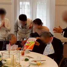 新婦祖父母へサプライズプレゼント