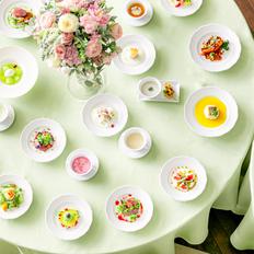 華やかな至極の美食メニュー