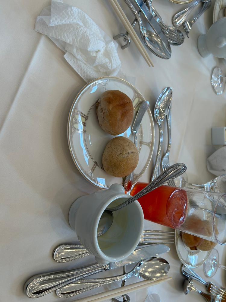 18 (アンウィット) Produced by Casa d' Angela