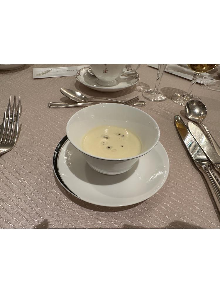 セント・ラファエロチャペル御堂筋