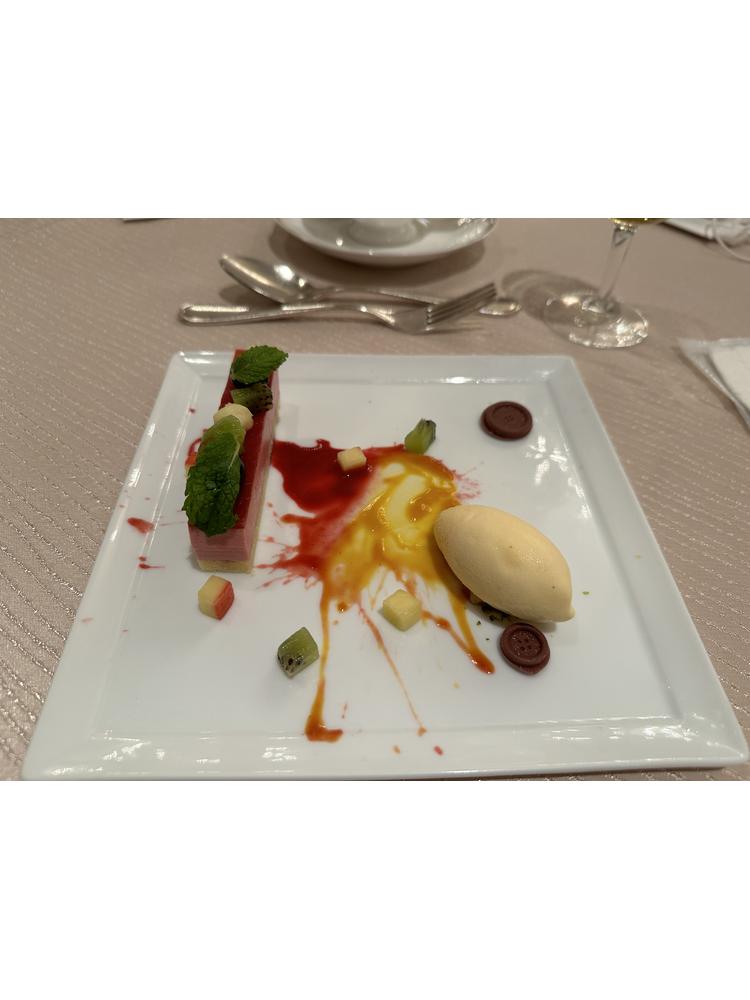 セント・ラファエロチャペル御堂筋