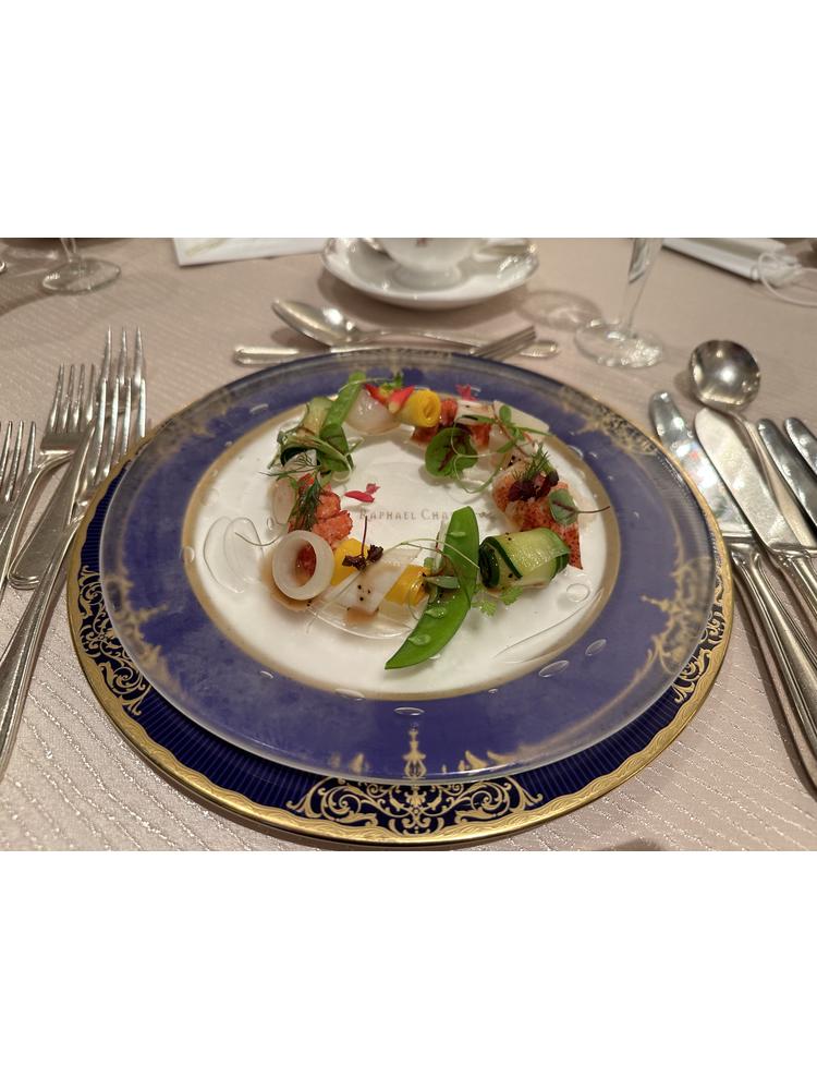 セント・ラファエロチャペル御堂筋