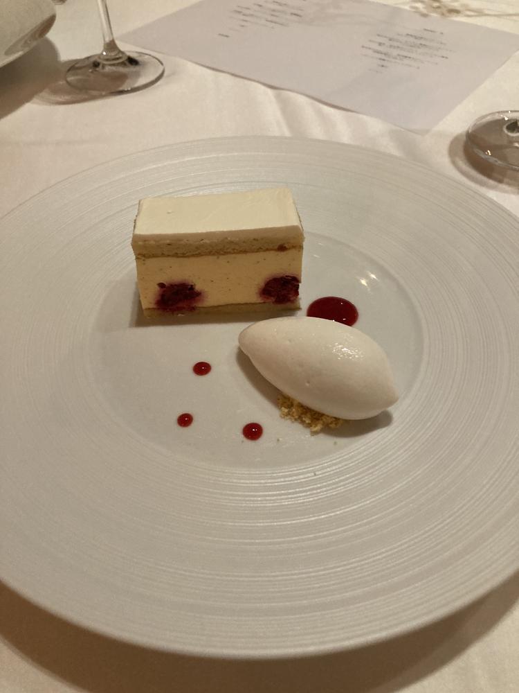 レストランひらまつ 博多