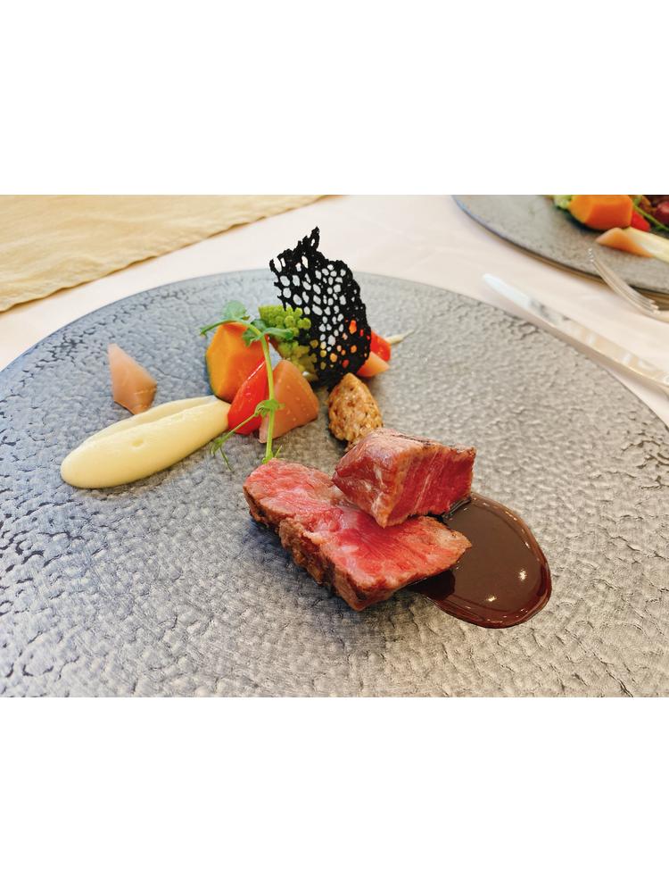 18 (アンウィット) Produced by Casa d' Angela