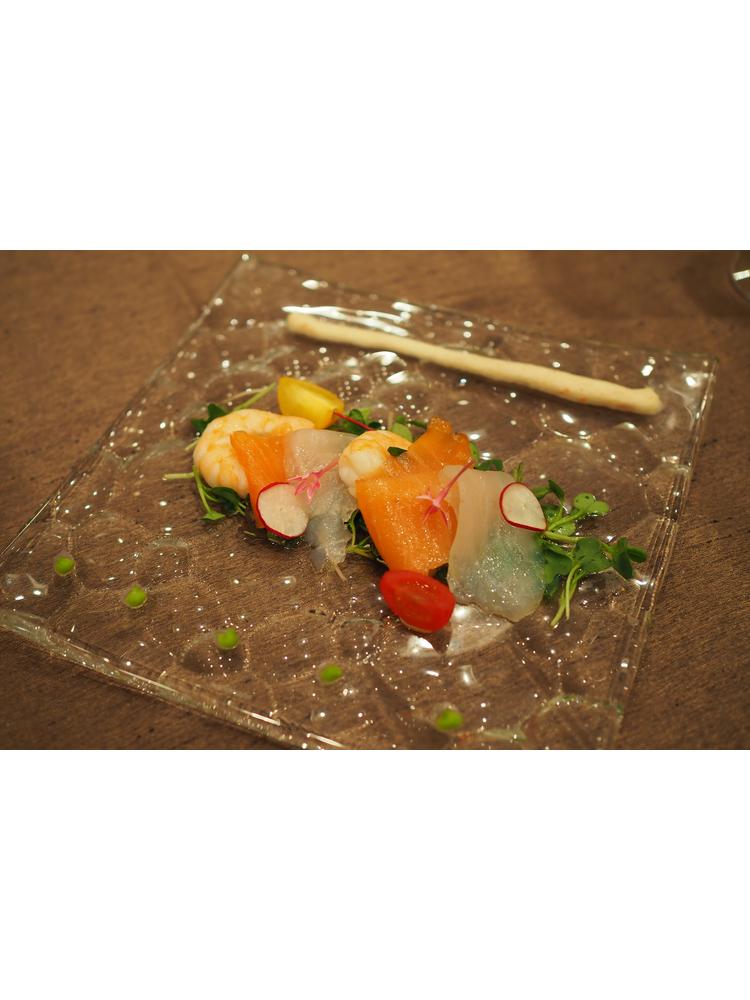 ザ ストリングス表参道