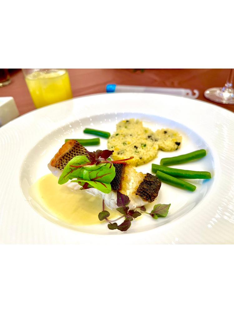 18 (アンウィット) Produced by Casa d' Angela