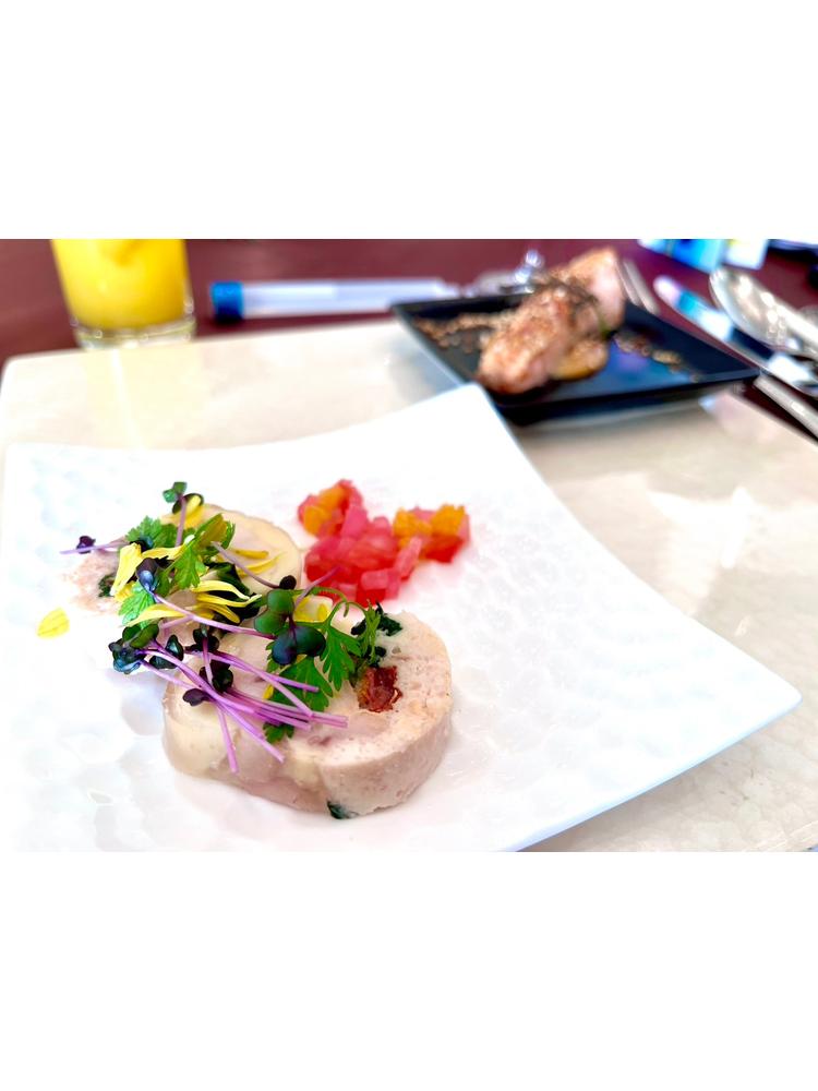 18 (アンウィット) Produced by Casa d' Angela