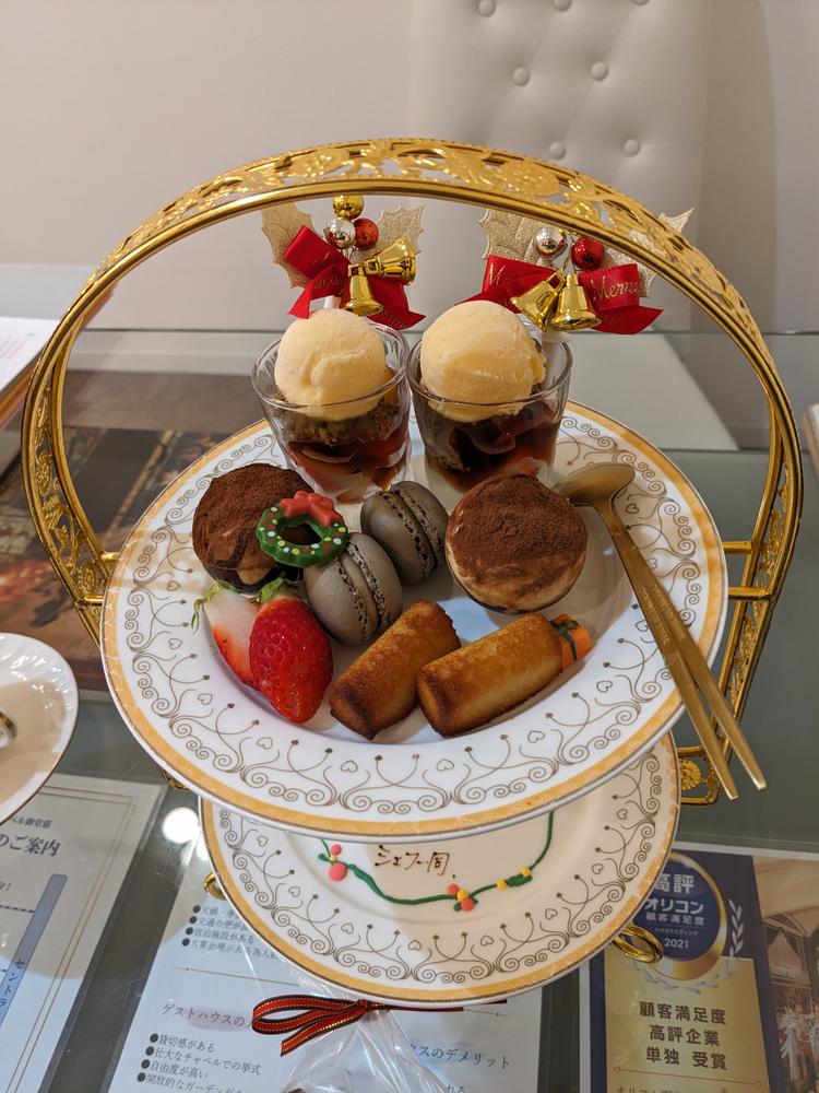 セント・ラファエロチャペル御堂筋