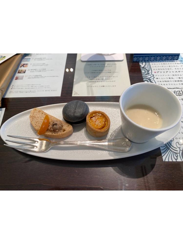 横浜アートグレイス・ポートサイドヴィラ