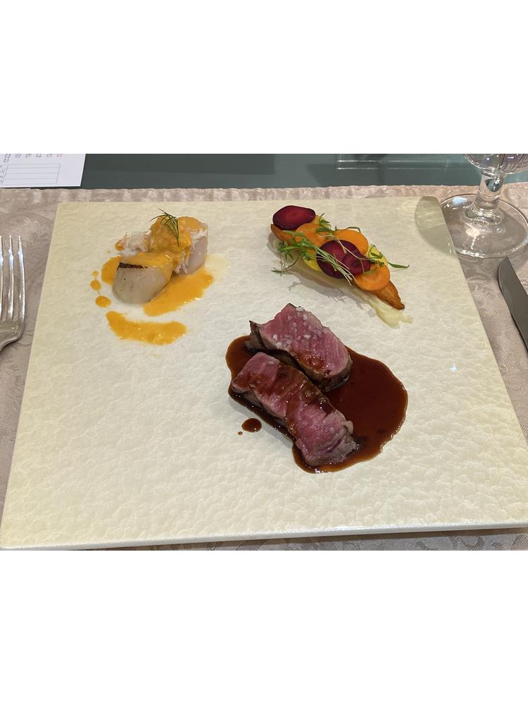 セント・ラファエロチャペル御堂筋