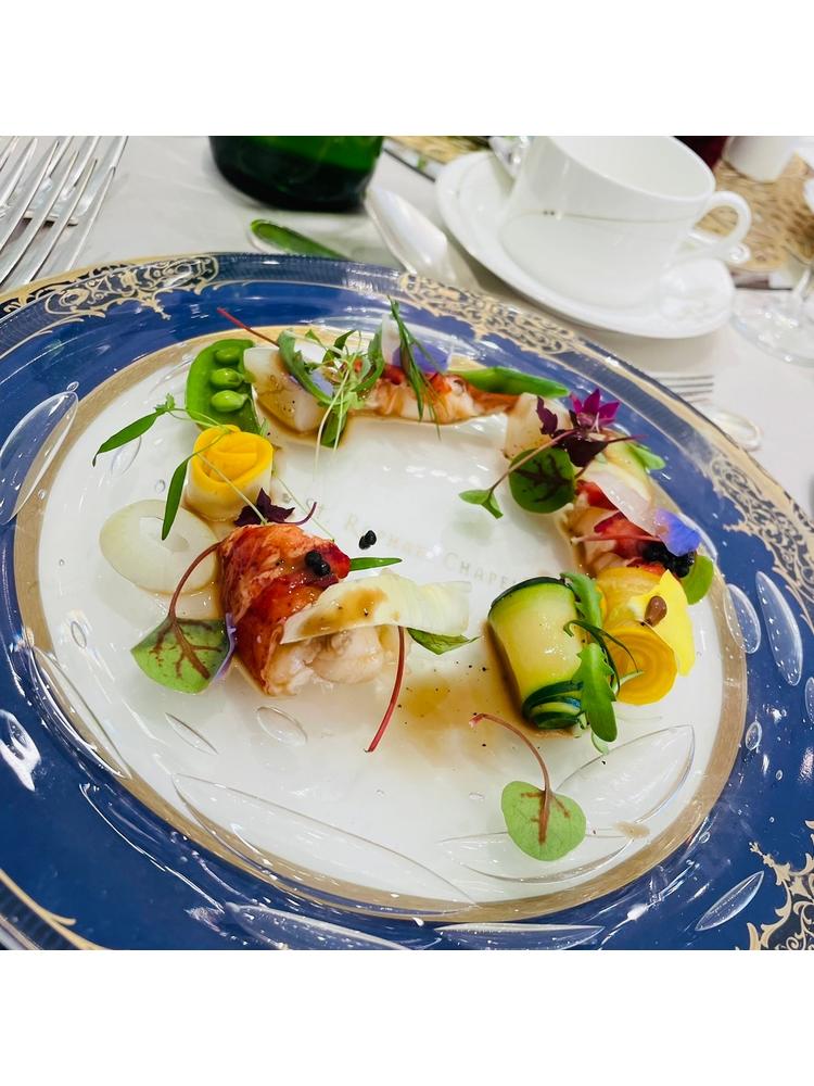 セント・ラファエロチャペル御堂筋