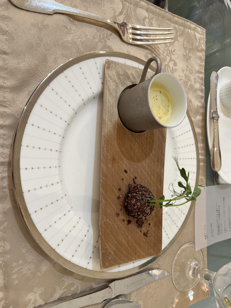 セント・ラファエロチャペル御堂筋