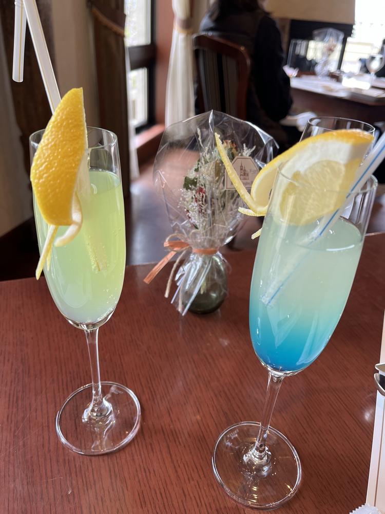 ブルーミントンヒル