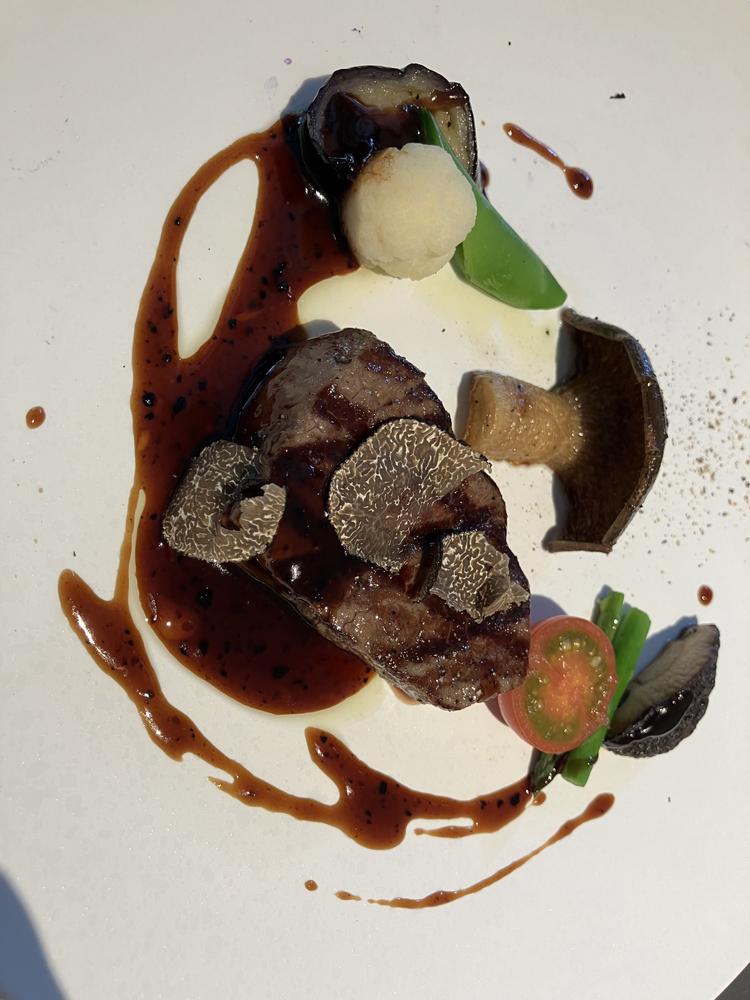 ザ ストリングス表参道