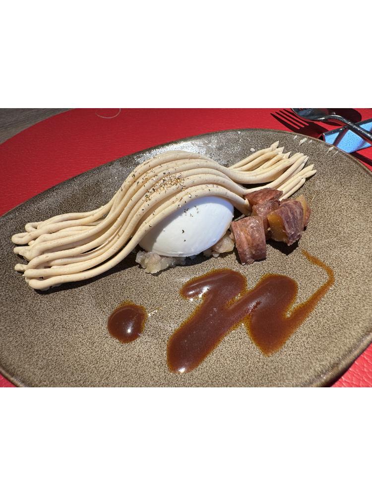 ザ ストリングス表参道