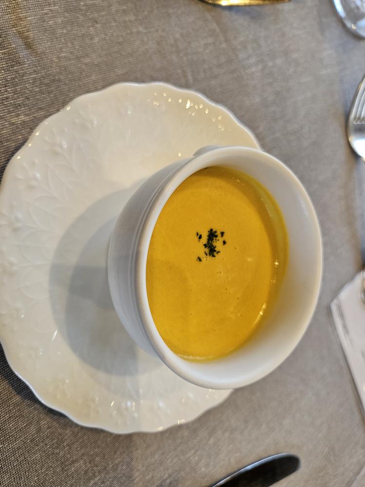 カサ・デ・アンジェラ馬車道(Casa d' Angela)