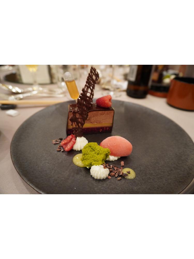 ザ ストリングス表参道