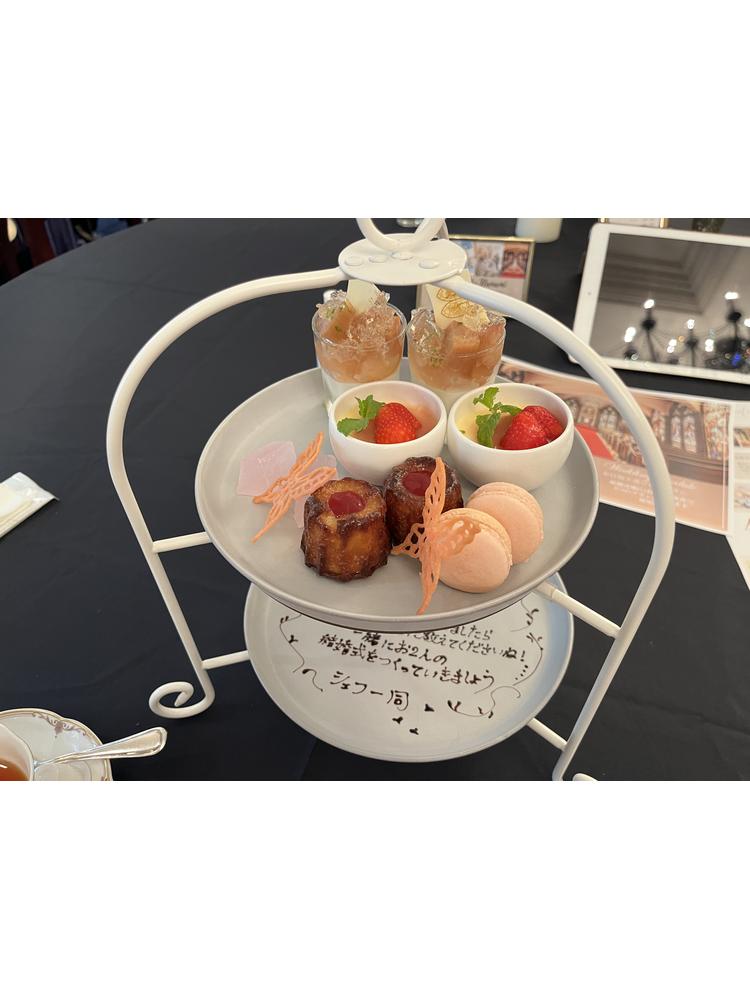 セント・ラファエロチャペル御堂筋