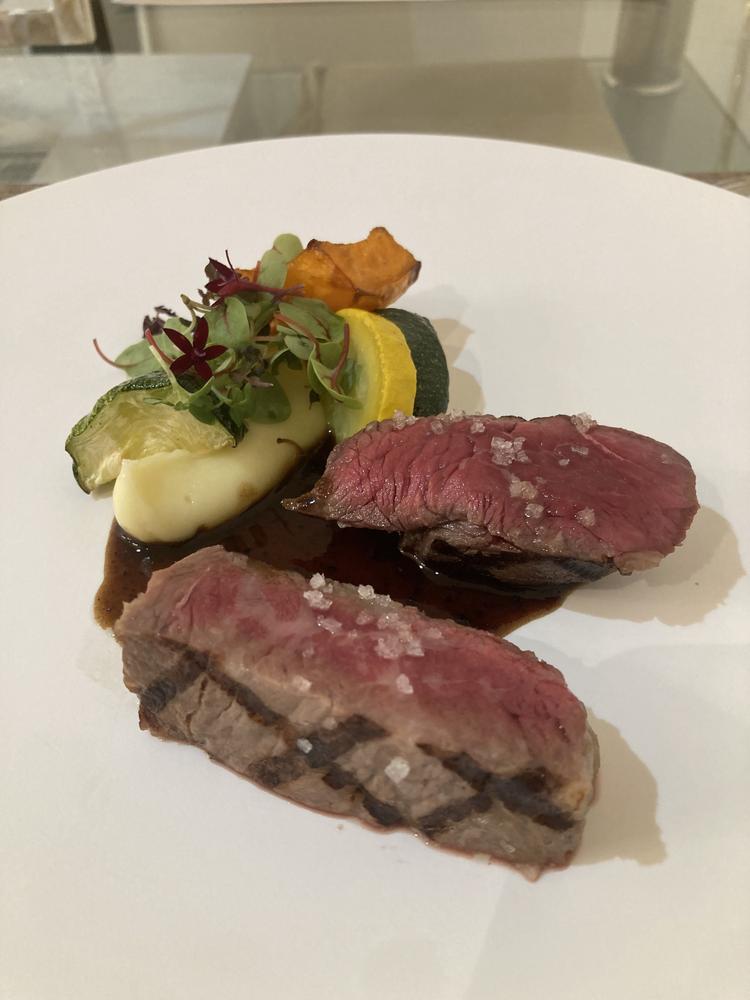 セント・ラファエロチャペル御堂筋