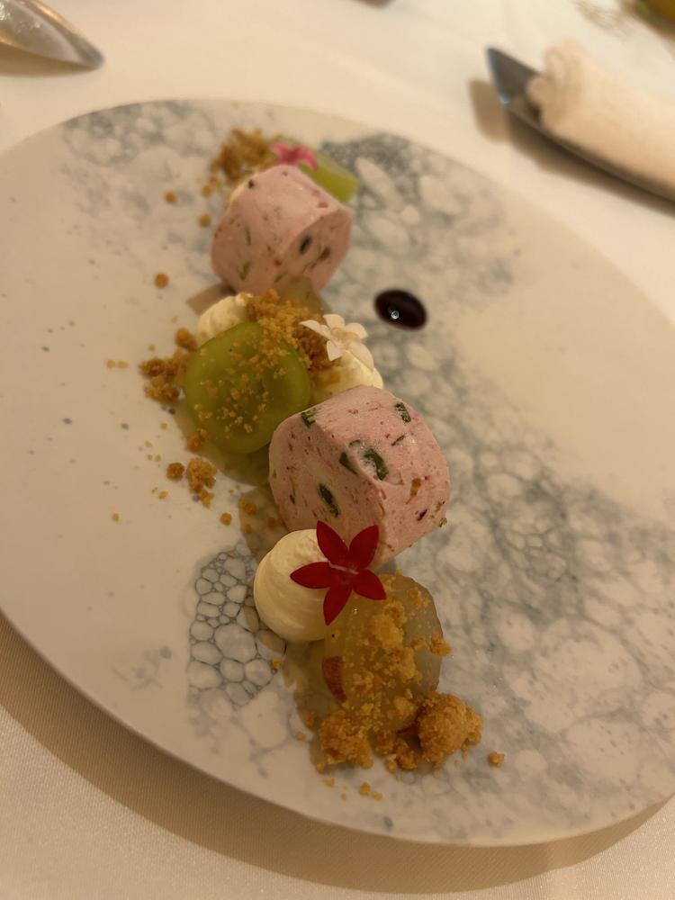 レストランひらまつ 博多