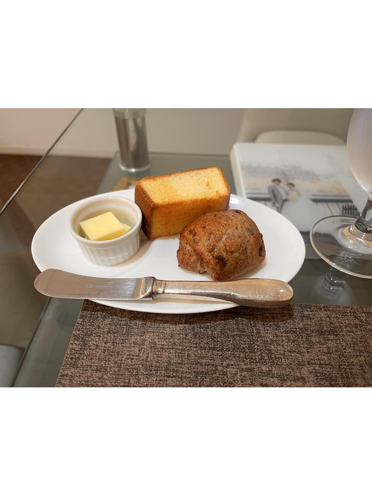 セント・ラファエロチャペル御堂筋