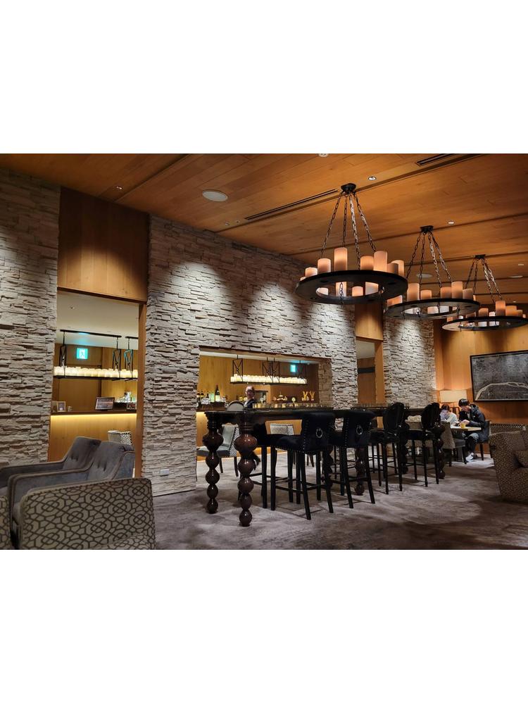 ザ ストリングス表参道